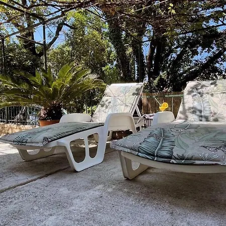 Nono Moj Apartment *